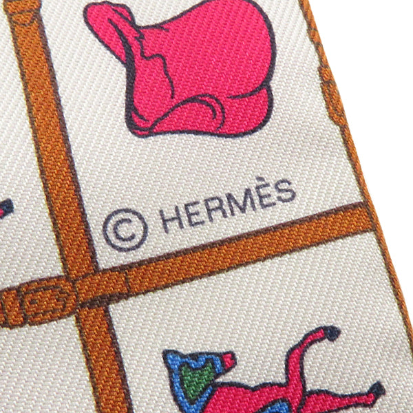 エルメス HERMES ツイリー クリーム×ホワイト×ローズ シルク スカーフ 【COUVERTURES ET TENUES/馬着】