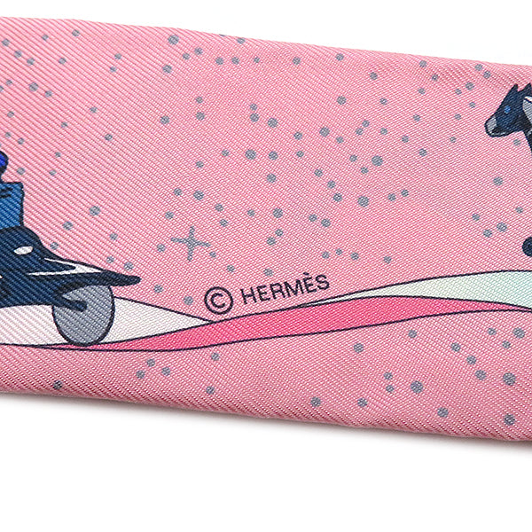 エルメス HERMES ツイリー ローズ×ブルー×ジョーヌ シルク スカーフ 新品 未使用【SPACE DERBY/スペース ダービー】
