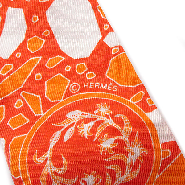 エルメス HERMES ツイリー オレンジ×コーラル×ホワイト シルク スカーフ 【LA DANSE DES AMAZONES/アマゾンのダンス】