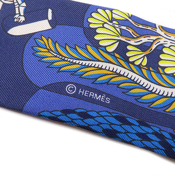 エルメス HERMES ツイリー ブルー×ジョーヌヴィフ×ルージュ シルク スカーフ 【EXPOSITION UNIVERSELLE/万国博覧会】