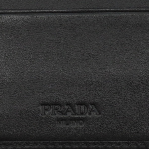 プラダ PRADA マネークリップ付財布 2MN077 ブラック レザー 二つ折り財布 シルバー金具 黒 三角プレート