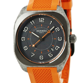 エルメス HERMES H08 グラスファイバー W402992WW00 SP1.746c 自動巻き メンズ 未使用 黒 オレンジ アラビア 角型 軽量