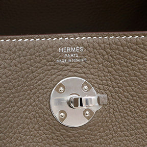 エルメス HERMES リンディ26 エトゥープ トリヨンクレマンス 2WAYバッグ シルバー金具 新品 未使用 グレージュ