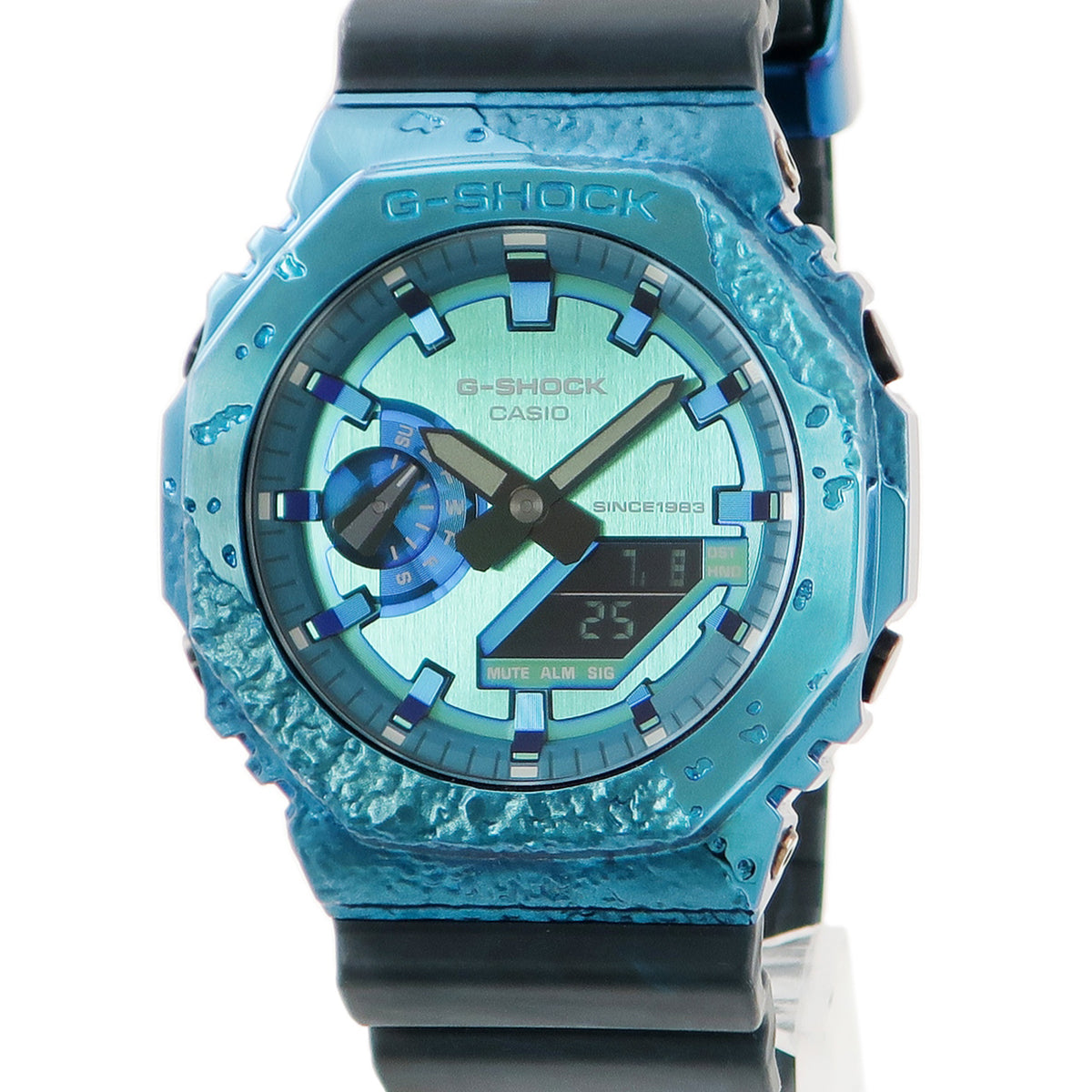 カシオ CASIO G-SHOCK 2100シリーズ GM-2140GEM-2AJR クオーツ メンズ レディース 青 40周年記念　限定モデル 耐衝撃 防水