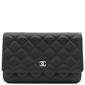 シャネル CHANEL マトラッセ チェーンウォレット AP0250 ブラック キャビアスキン チェーンウォレット シルバー金具 黒