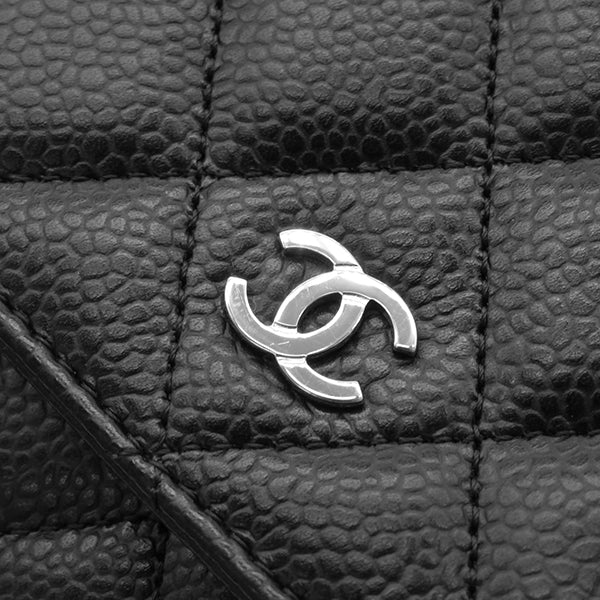 シャネル CHANEL マトラッセ チェーンウォレット AP0250 ブラック キャビアスキン チェーンウォレット シルバー金具 黒