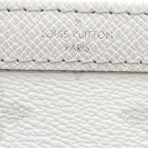 ルイヴィトン LOUIS VUITTON ガストン ウェアラブル ウォレット M30935 ホワイト タイガラマ ショルダーバッグ シルバー金具 白