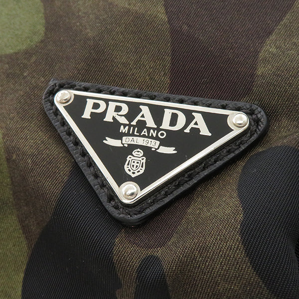 プラダ PRADA カモフラ カーキXブラック ナイロン レザー リュック・デイパック シルバー金具 ブラック金具 トライアングルロゴ