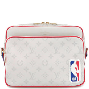 ルイヴィトン LOUIS VUITTON LVxNBA ナイル メッセンジャーPM M45583  ホワイト×レッド×ブルー モノグラムキャンバス ショルダーバッグ ゴールド金具 コラボ