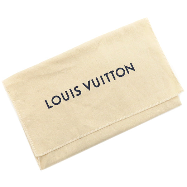 ルイヴィトン LOUIS VUITTON ポシェット コスメティック M41348  ブラック エピレザー ポーチ シルバー金具 メイクポーチ 化粧ポーチ 黒