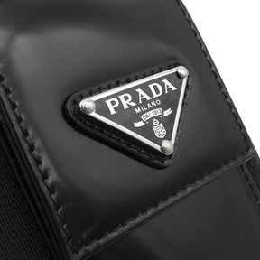 プラダ PRADA トライアングルロゴ スマートフォンケース 2ZT036 NERO レザー スマートフォンケース シルバー金具 黒 ネックホルダー