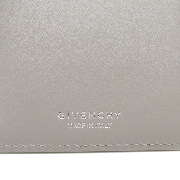 ジバンシイ GIVENCHY 4G ミディアム ウオレット BB60GZB CLOUD GLEY カーフ 二つ折り財布 シルバー金具 コンパクト