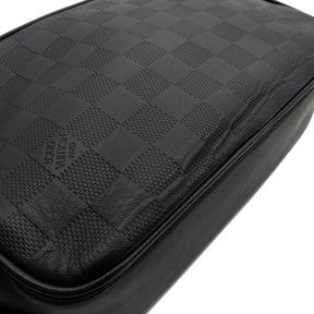 ルイヴィトン LOUIS VUITTON トゥルース トワレ N23347 ダミエアンフィニ ダミエアンフィニレザー ポーチ シルバー金具 黒 小物入れ