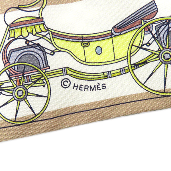 エルメス HERMES ツイリー ヴェールアマンド×ブルーグラシエ×ベージュ シルク スカーフ 【LES VOITURES NOUVELLES/馬車の変遷】