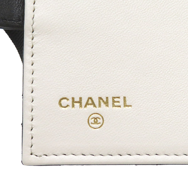 シャネル CHANEL マトラッセ ブックカードケース  AP2954 B08934 94305 ブラック ラムスキン カードケース シャンパンゴールド金具 本型 ブック チェーンショルダー