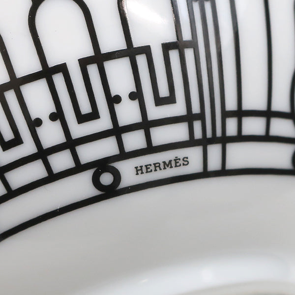 エルメス HERMES お茶碗 Hデコ ブラック×ホワイト ポーセリン 食器 新品 未使用 アッシュデコ モノトーン 白 黒 お椀 陶器 2枚セット