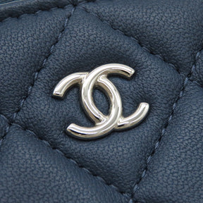 シャネル CHANEL クラシック スモール ジップ ポーチ A82365 ネイビー ラムスキン ポーチ シルバー金具 紺 ココマーク マトラッセ