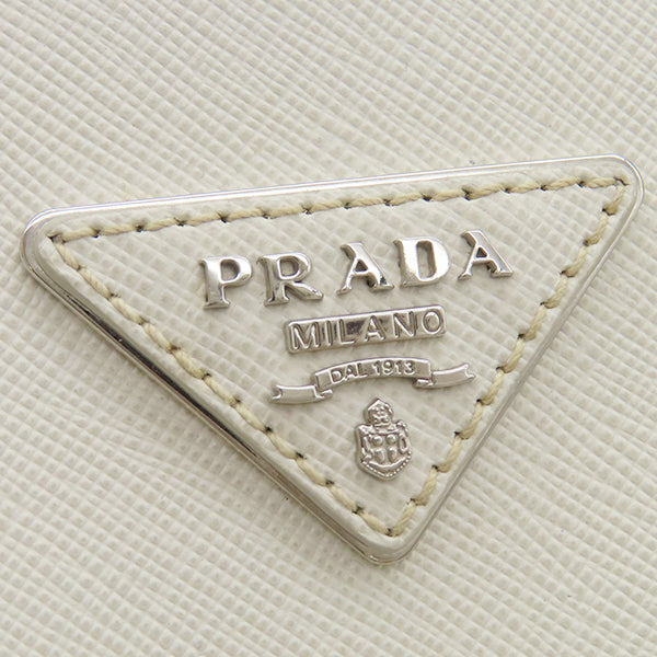 プラダ PRADA サフィアーノ ルクス 1BA837 FOCHZ TALCO レザー 2WAYバッグ シルバー金具 白 ライトグレー