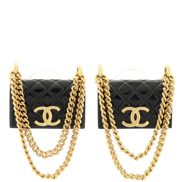 シャネル CHANEL マトラッセバッグ モチーフ  ブラック×ゴールド GP ピアス ゴールド金具 ココマーク CCマーク