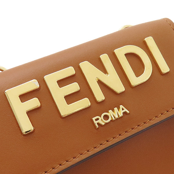 フェンディ FENDI マイクロ チェーンウォレット 8M0481 ブラウン レザー 三つ折り財布 ゴールド金具 茶 コンパクトウォレット