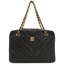 シャネル CHANEL シェブロン チェーンショルダー ブラック レザー ショルダーバッグ ゴールド金具 黒 Vステッチ