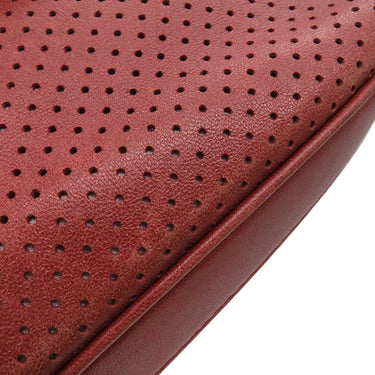 シャネル CHANEL パンチング チェーンショルダー レッド レザー ショルダーバッグ シルバー金具 赤