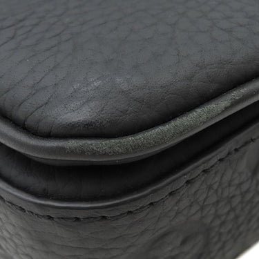 ルイヴィトン LOUIS VUITTON Sロック ヴェルティカル ウェアラブル ウォレット M81524 ノワール トリヨンモノグラムレザー ショルダーバッグ ブラック金具 斜め掛け 黒