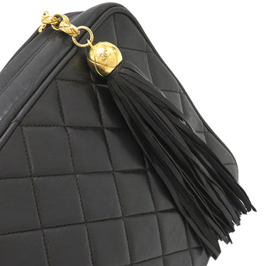 シャネル CHANEL マトラッセ フリンジ ブラック レザー ショルダーバッグ ゴールド金具 黒 タッセル チェーンショルダー