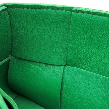 ボッテガヴェネタ BOTTEGA VENETA キャンディ カセット マキシイントレチャート 666688 グリーン ラムスキン ショルダーバッグ ゴールド金具 クロスボディ 緑