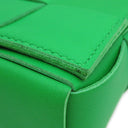 ボッテガヴェネタ BOTTEGA VENETA キャンディ カセット マキシイントレチャート 666688 グリーン ラムスキン ショルダーバッグ ゴールド金具 クロスボディ 緑