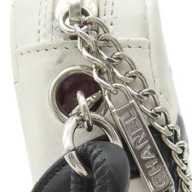 シャネル CHANEL カンボンライン A25175 ホワイトXブラック レザー ハンドバッグ シルバー金具 アクセサリーポーチ ココマーク