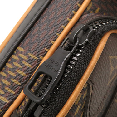 ルイヴィトン LOUIS VUITTON アマゾン メッセンジャー N40357 ブラウン×ベージュ ダミエエベヌジャイアントキャンバス モノグラムキャンパス ショルダーバッグ マットブラック金具 LVスクエアード NIGO