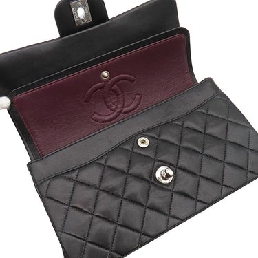 シャネル CHANEL マトラッセ 23 フラップバッグ ブラック ラムスキン ショルダーバッグ シルバー金具 黒 ダブルフラップ ダブルチェーン Wチェーン