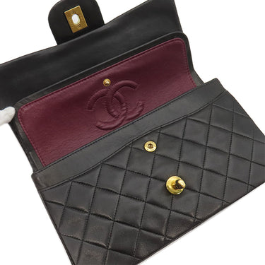 シャネル CHANEL マトラッセ 23 フラップバッグ ブラック ラムスキン ショルダーバッグ ゴールド金具 黒 ダブルフラップ ダブルチェーン Wチェーン