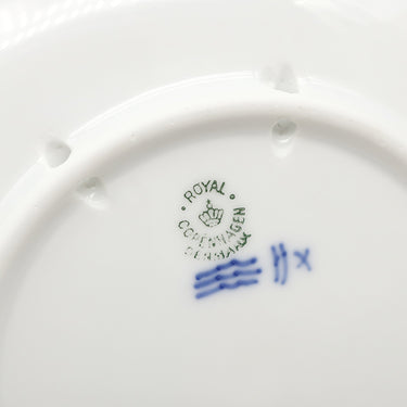 ロイヤルコペンハーゲン ROYAL COPENHAGEN イヤープレート 1940年代 ブルー×ホワイト 陶磁器 食器 ヴィンテージ 北欧 飾り皿 絵皿 1943年