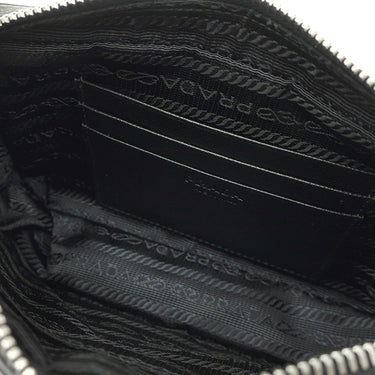 プラダ PRADA ロゴ スマホポーチ 2ZH064 NERO サフィアーノレザー ポーチ シルバー金具 クラッチバッグ セカンドバッグ 黒