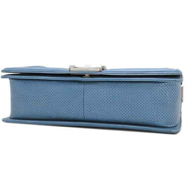 シャネル CHANEL ボーイシャネル メタリックブルー カーフ ショルダーバッグ シルバー金具 青 肩掛け ココマーク パンチングレザー