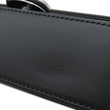 グッチ GUCCI ダブルGプレート 739721 ブラック レザー 2WAYバッグ シルバー金具 黒 ショルダー 斜め掛け クラッチ