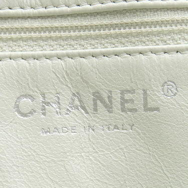 シャネル CHANEL ハーフムーン ホワイト キャビアスキン ショルダーバッグ シルバー金具 白 チェーンショルダーバッグ ココマーク