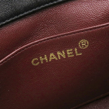 シャネル CHANEL Vステッチ ココマーク ブラック レザー ショルダーバッグ ゴールド金具 黒 肩掛け シェブロン
