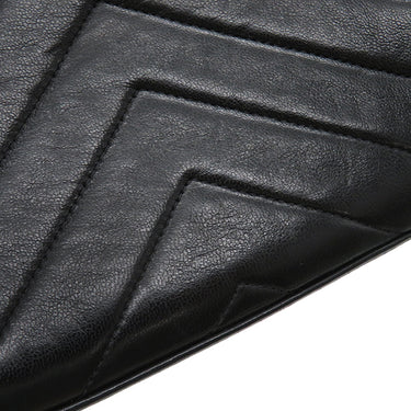 シャネル CHANEL Vステッチ ココマーク ブラック レザー ショルダーバッグ ゴールド金具 黒 肩掛け シェブロン