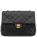 シャネル CHANEL スクエア マトラッセ チェーンショルダー ブラック ラムスキン ショルダーバッグ ゴールド金具 黒 斜め掛け