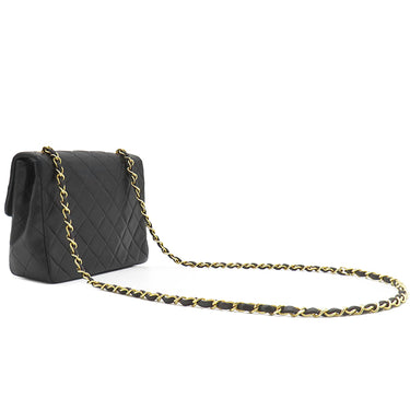 シャネル CHANEL スクエア マトラッセ チェーンショルダー ブラック ラムスキン ショルダーバッグ ゴールド金具 黒 斜め掛け