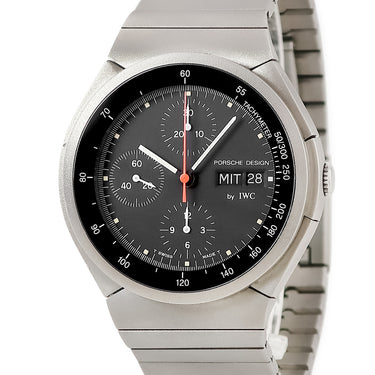 腕時計 ポルシェ デザイン PORSCHE DESIGN チタニウム クロノグラフ IW3702 自動巻き メンズ IWCコラボ 黒 デイデイト スモセコ ラウンド