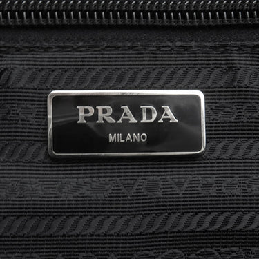 プラダ PRADA ナイロン メッセンジャーバッグ ブラック ナイロン レザー ショルダーバッグ シルバー金具 黒 三角ロゴ