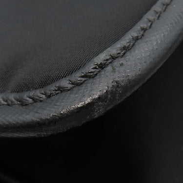 プラダ PRADA ナイロン メッセンジャーバッグ ブラック ナイロン レザー ショルダーバッグ シルバー金具 黒 三角ロゴ