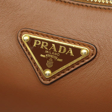 プラダ PRADA アーケ スモール レザー 1BC194 コニャック レザー 2WAYバッグ ゴールド金具 茶 三角ロゴ