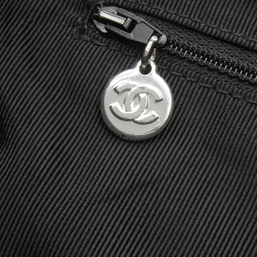 シャネル CHANEL マトラッセ  ブラック レザー ショルダーバッグ シルバー金具 黒 ココマーク トートバッグ 肩掛け