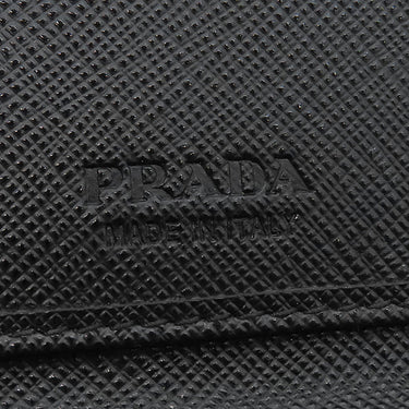 プラダ PRADA メタルロゴ 2MC063 NERO サフィアーノレザー 二つ折り財布 シルバー金具 黒 SAFFIANO BICOLO コンパクトウォレット