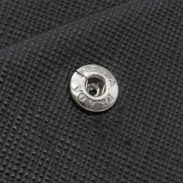 プラダ PRADA メタルロゴ 2MC063 NERO サフィアーノレザー 二つ折り財布 シルバー金具 黒 SAFFIANO BICOLO コンパクトウォレット